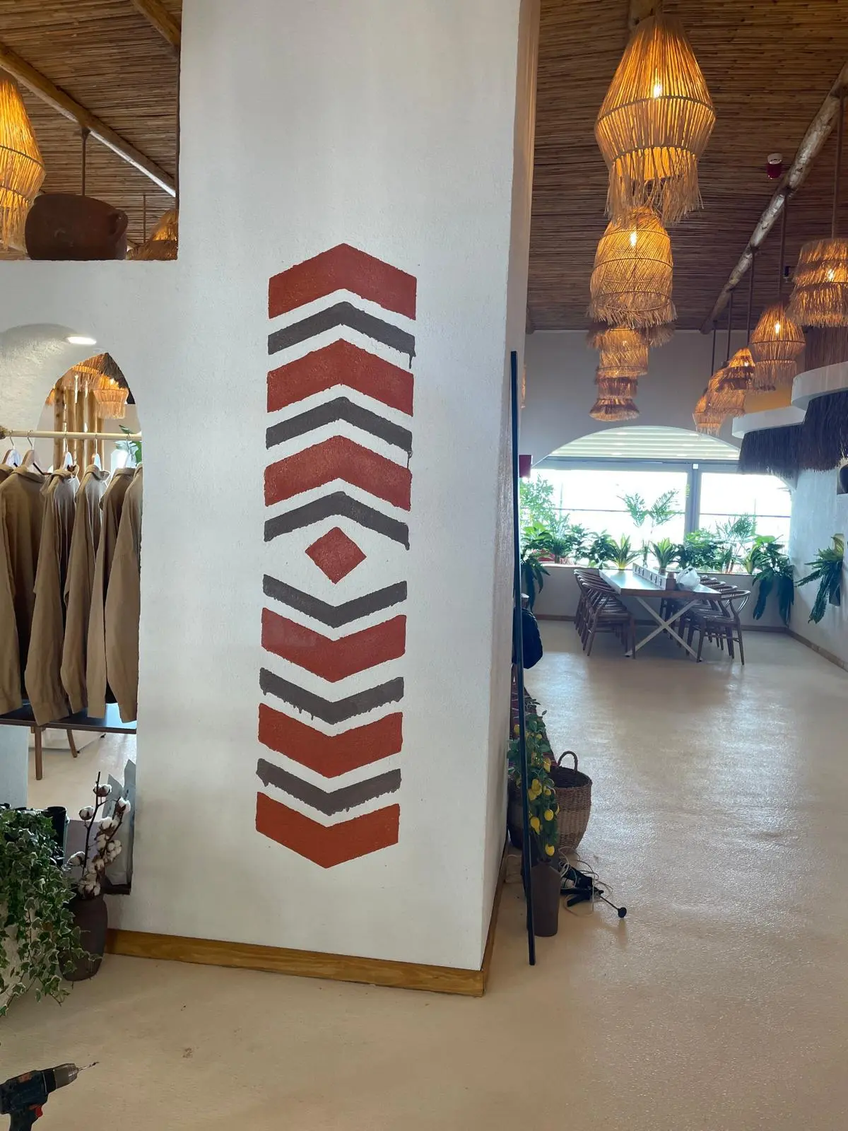GUA Alkent dining area and wall graphic